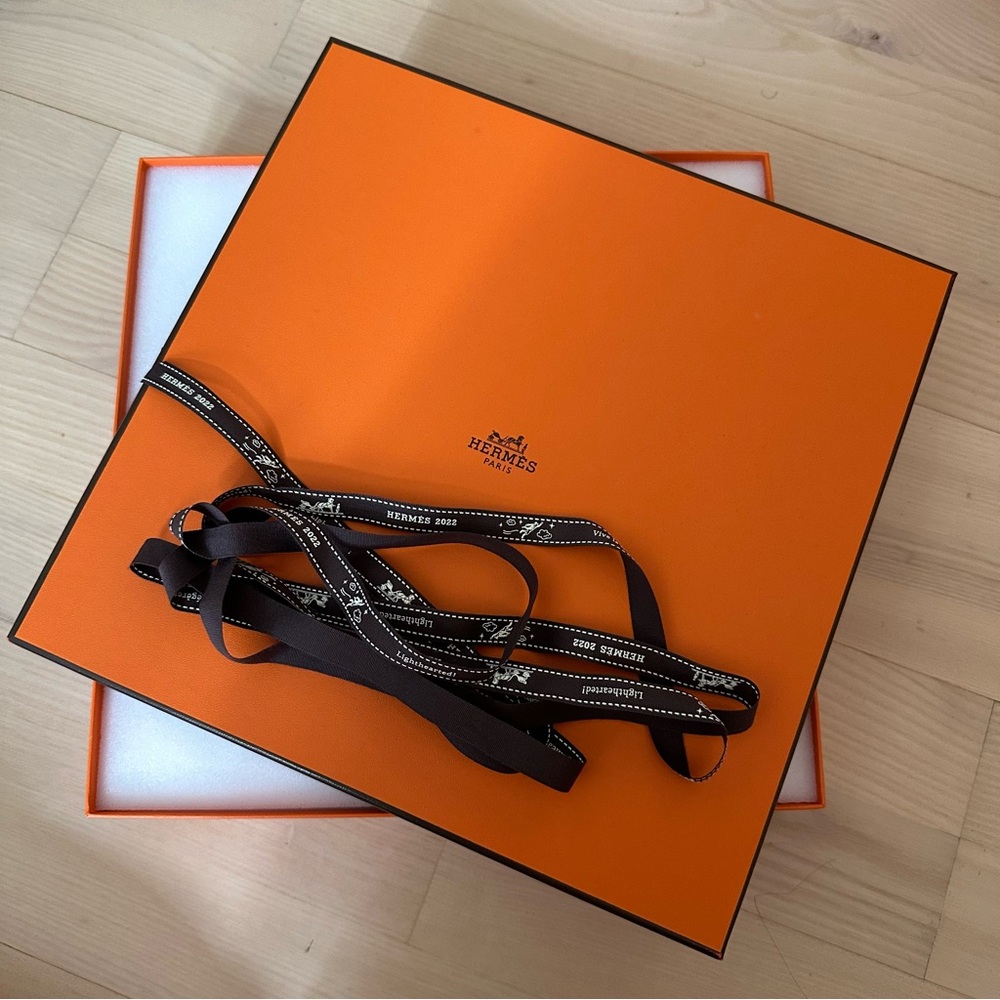 Hermes gift box with ribbon